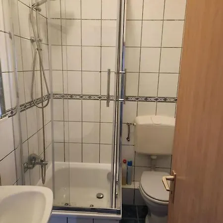 Monteurunterkunft Naehe Centro - 1ogr Оберхаузен