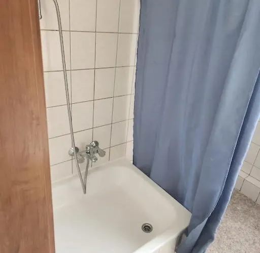 Monteurunterkunft Naehe Centro - 1ogr Lejlighed Oberhausen (North Rhine-Westphalia)