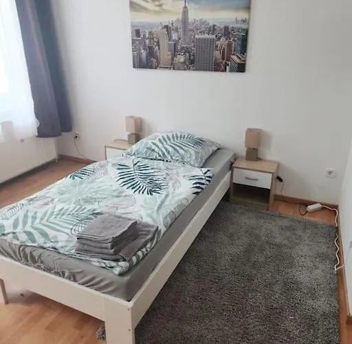 Monteurunterkunft Naehe Centro - 1ogr Lejlighed Oberhausen (North Rhine-Westphalia)